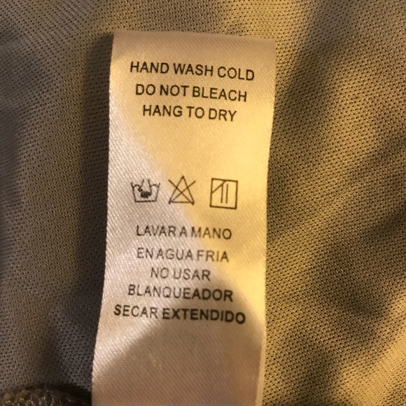 Doe & Rae gray lace dress. Size medium - Picture 5 of 6